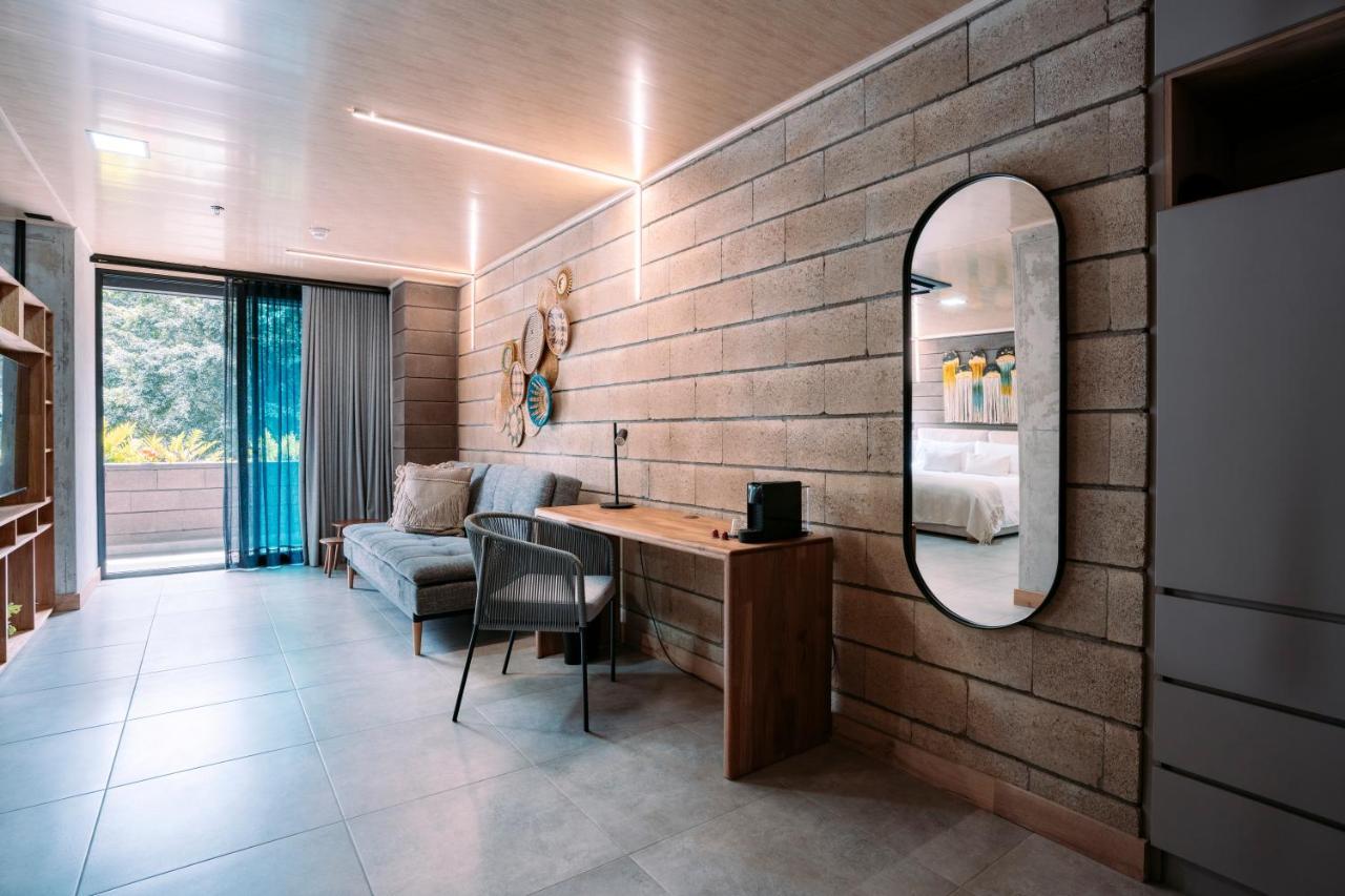 Hotel Living By Armoniko Medellín Zewnętrze zdjęcie